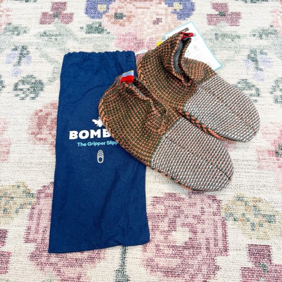 Bombas Shoes - Bombas Womens Gripper Slippers Socks Small Lines Comfort Cozy Slip Resistance